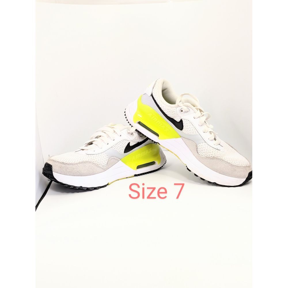 Nike air max Size 7 Women's Host Pick 6/24/25